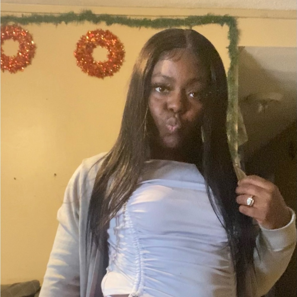 Meet your Posher, Quita
